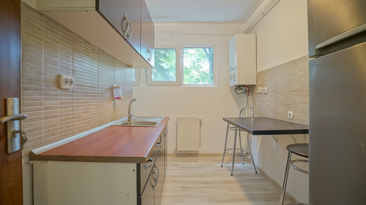 REZERVAT-Apartament cu 3 camere și 2 balcoane pe strada Hermann Oberth