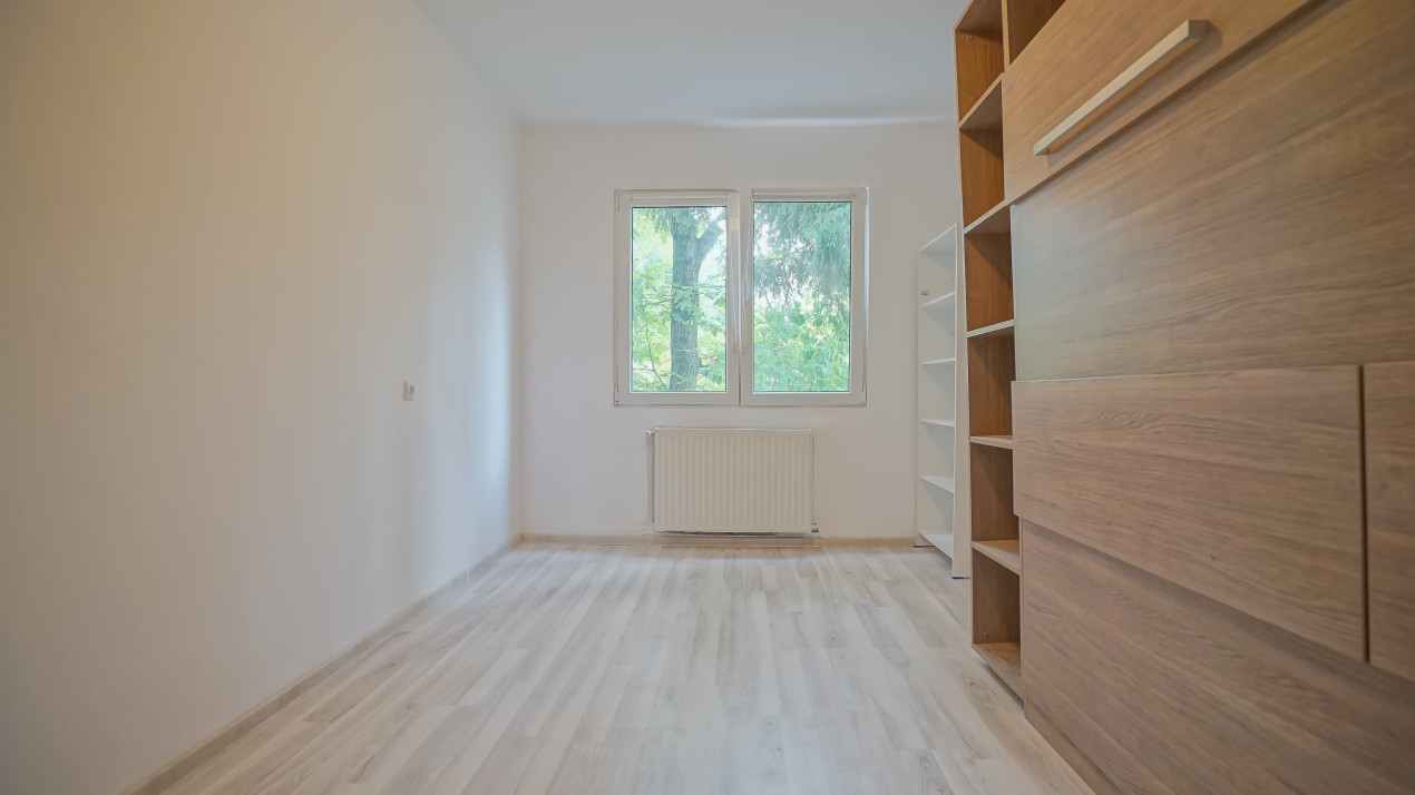 REZERVAT-Apartament cu 3 camere și 2 balcoane pe strada Hermann Oberth