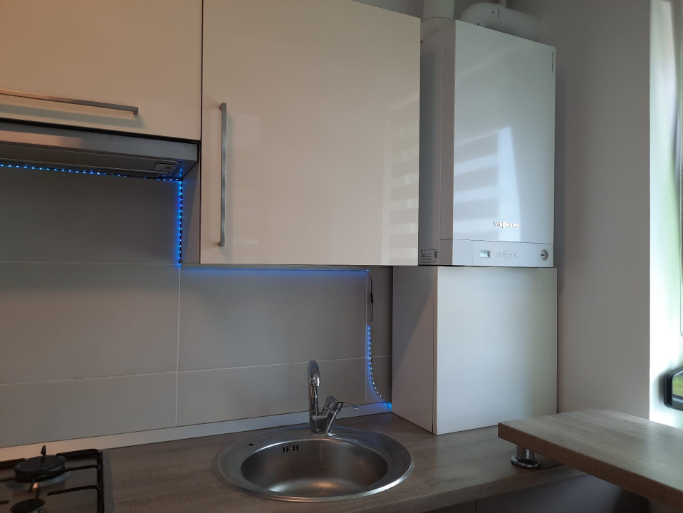 Apartament doua camere, Grandis, zona Coresi, aer conditionat, utilat/mobilat