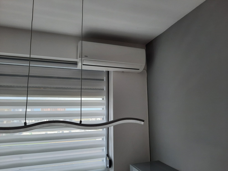 Apartament doua camere, Grandis, zona Coresi, aer conditionat, utilat/mobilat