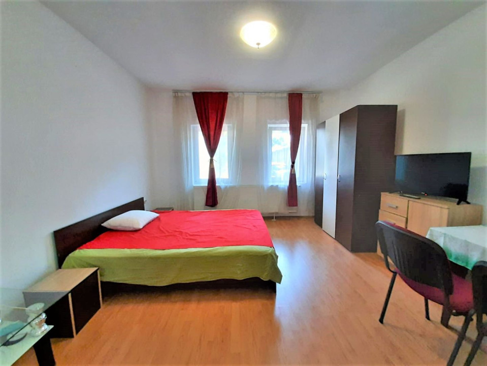 Garsoniera, Centrul Civic - Zona Mall Afi