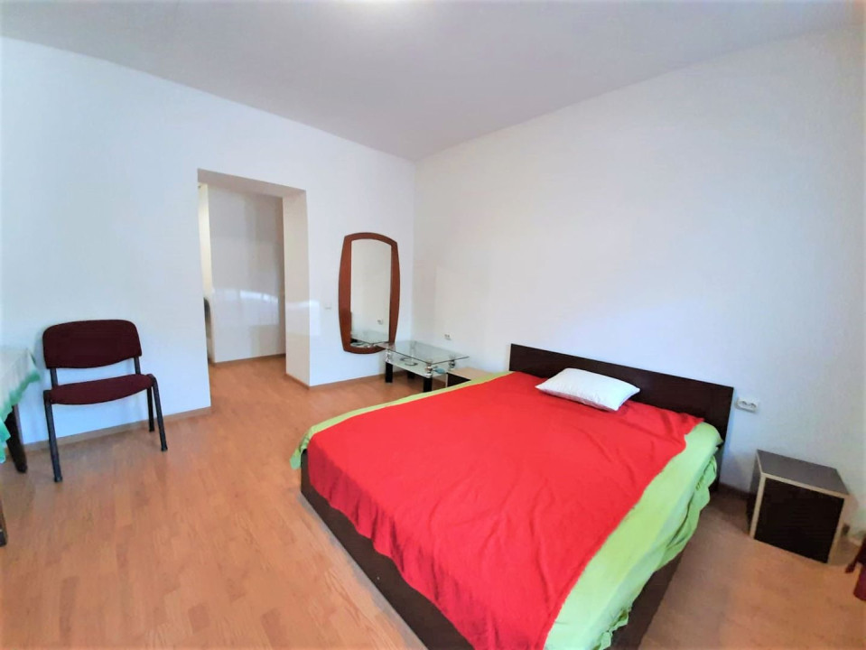 Garsoniera, Centrul Civic - Zona Mall Afi