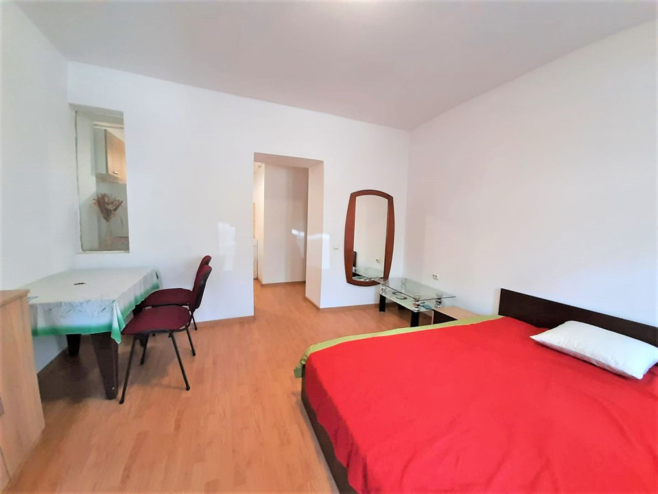 Garsoniera, Centrul Civic - Zona Mall Afi