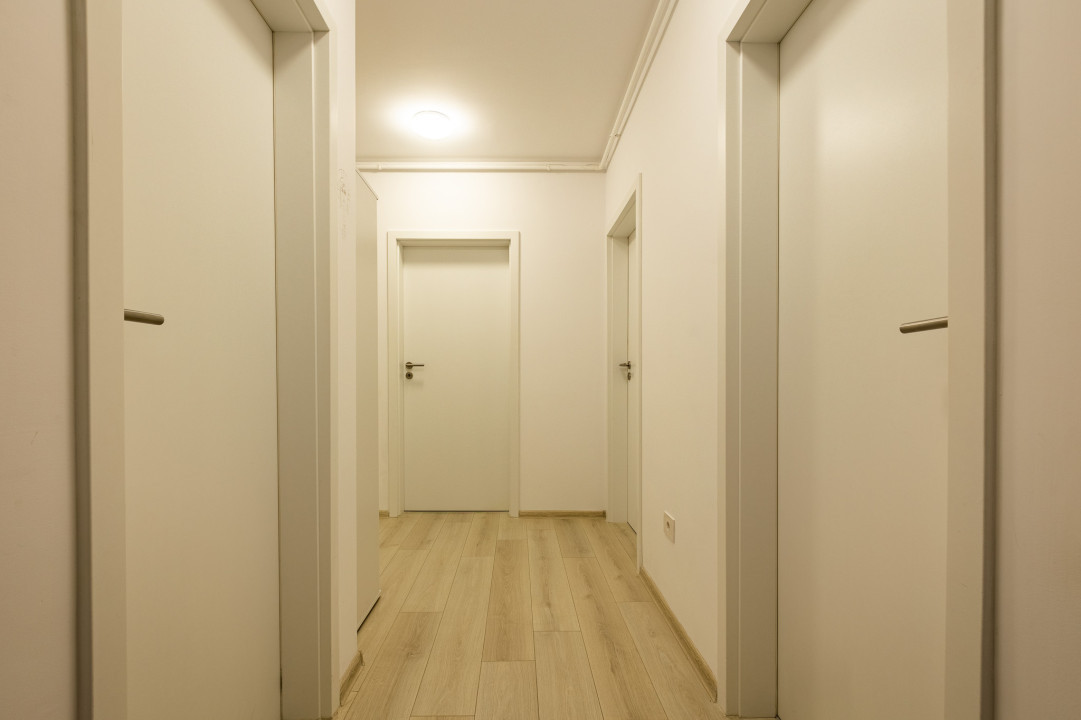 Apartament 2 camere, bloc nou, central, mobilat, utilat, pret bun