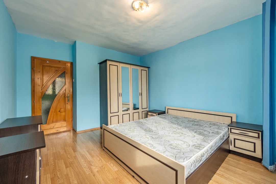 Apartament 3 camere-B-dul Alexandru Vlahuta