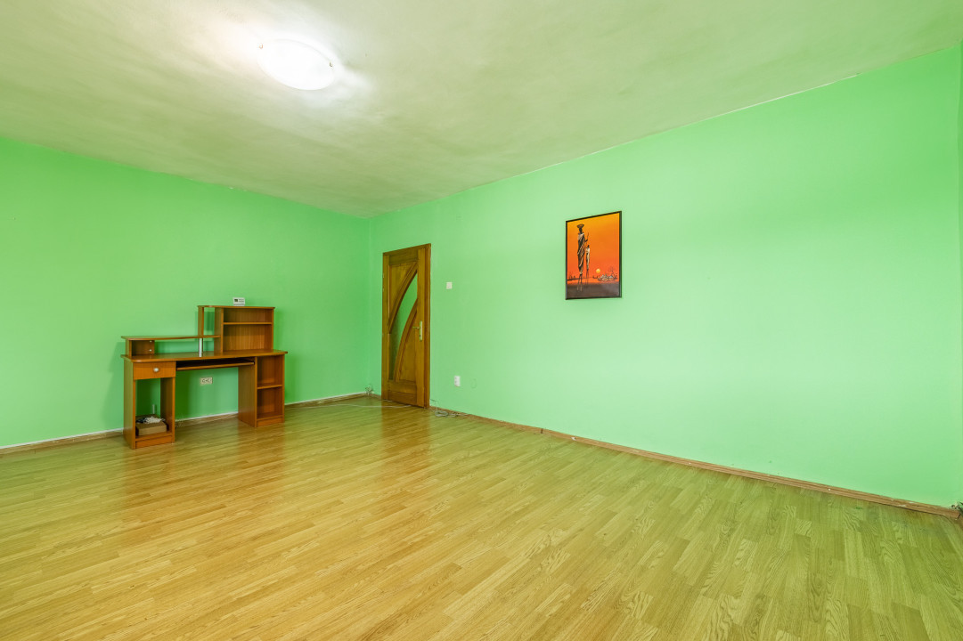 Apartament 3 camere-B-dul Alexandru Vlahuta