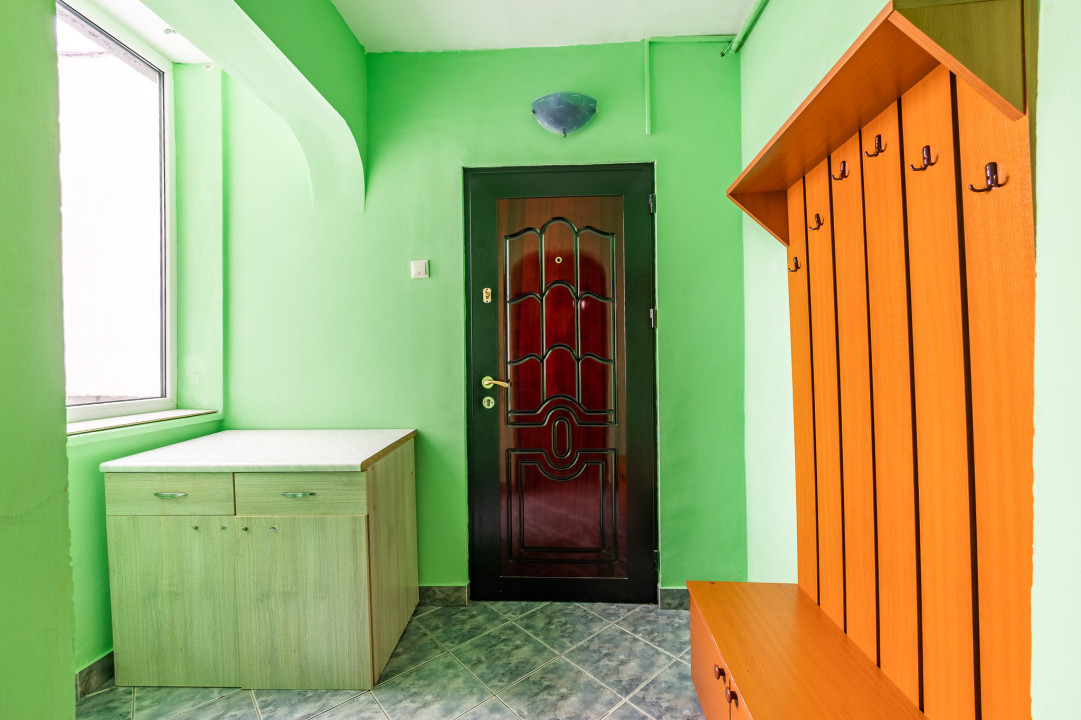 Apartament 3 camere-B-dul Alexandru Vlahuta