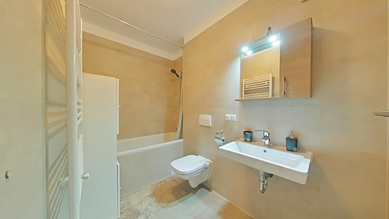 Apartament 2 camere Coresi cu loc de parcare