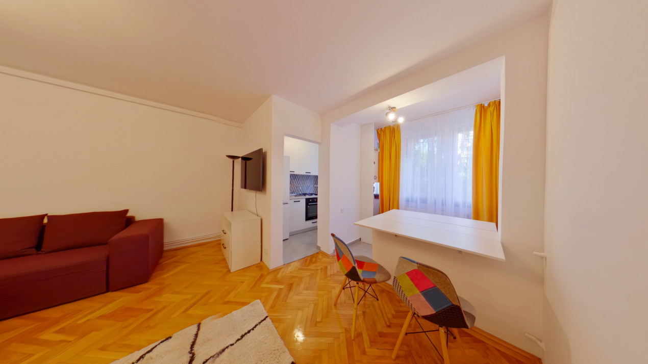 Garsoniera renovata, Etaj 3/9, Prima inchiriere - Calea Bucuresti