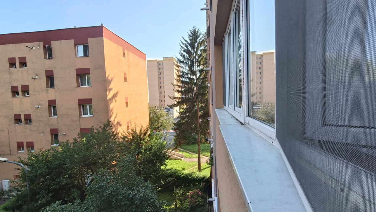 Garsoniera renovata, Etaj 3/9, Prima inchiriere - Calea Bucuresti