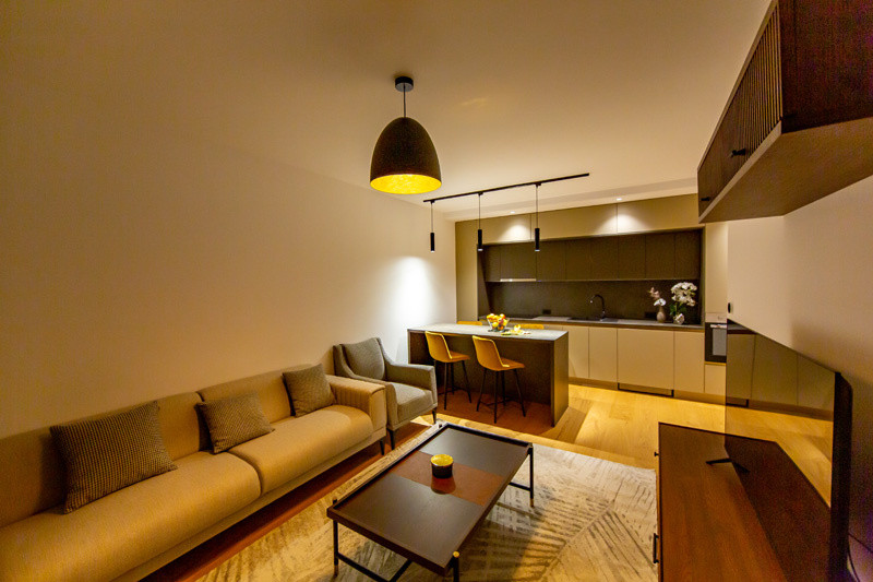 Apartament de 2 camere + birou