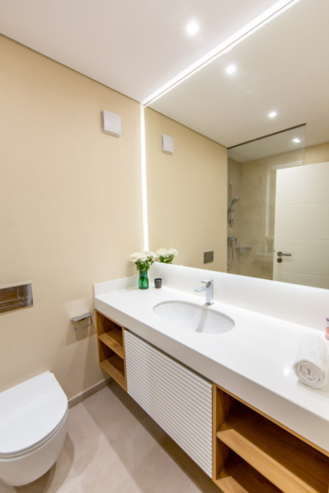 Apartament de 2 camere + birou