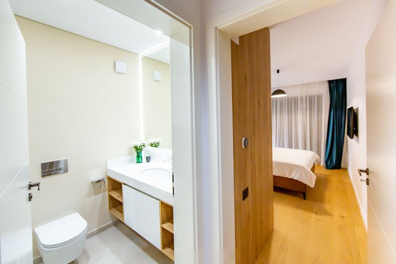 Apartament de 2 camere + birou