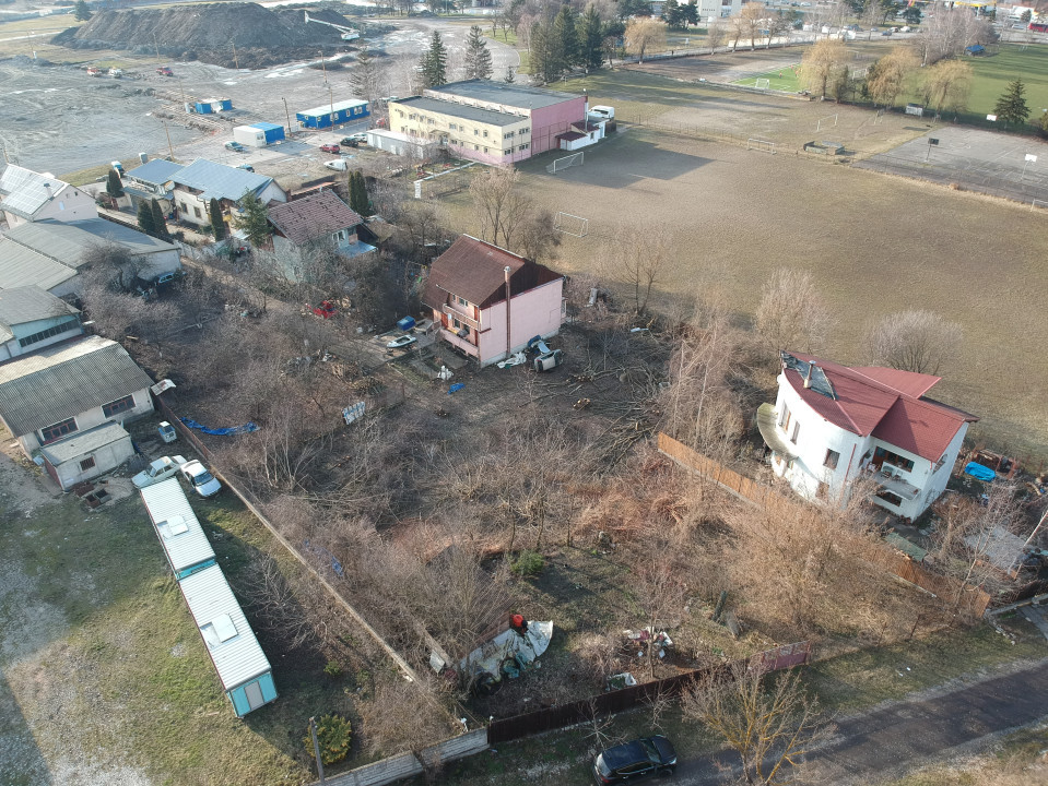 Rezervat - Teren Constructii locuinte, pensiune, 1293 mp - Bartolomeu