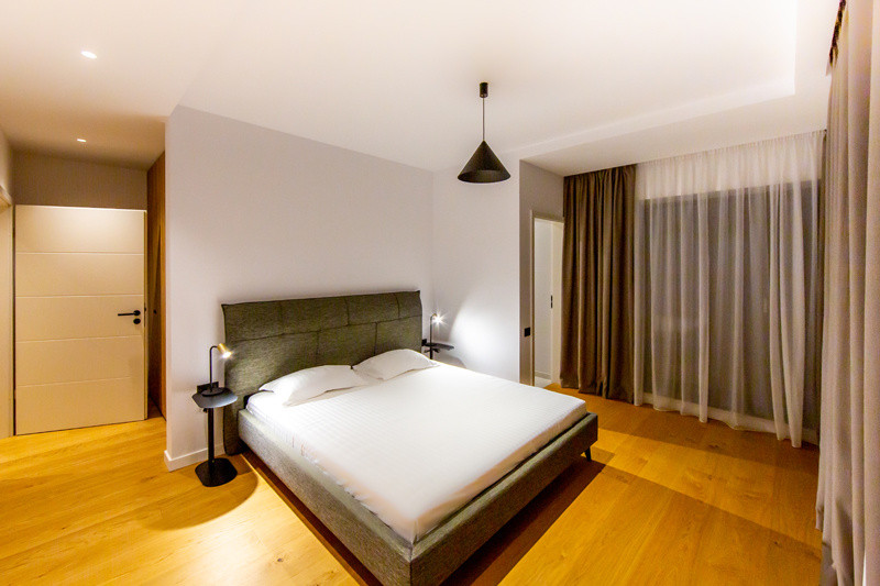 Apartament cu 3 camere