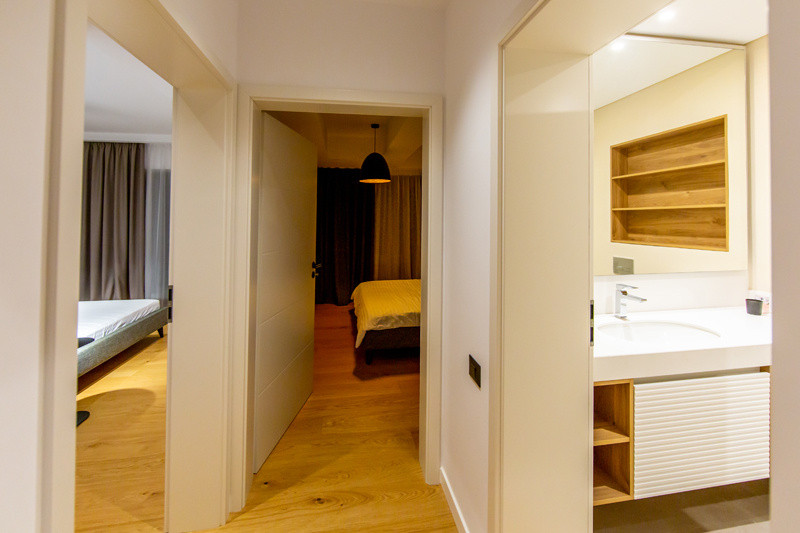 Apartament cu 3 camere
