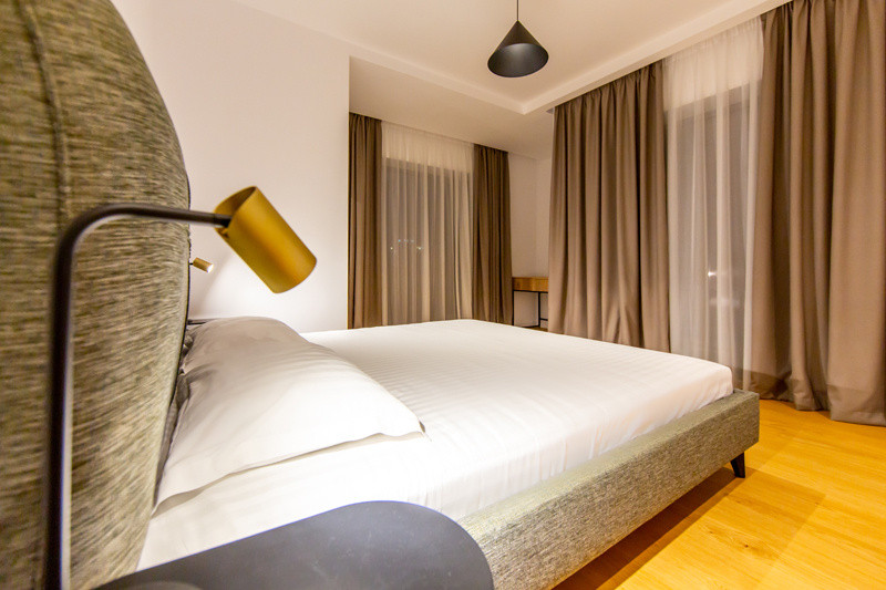 Apartament cu 3 camere