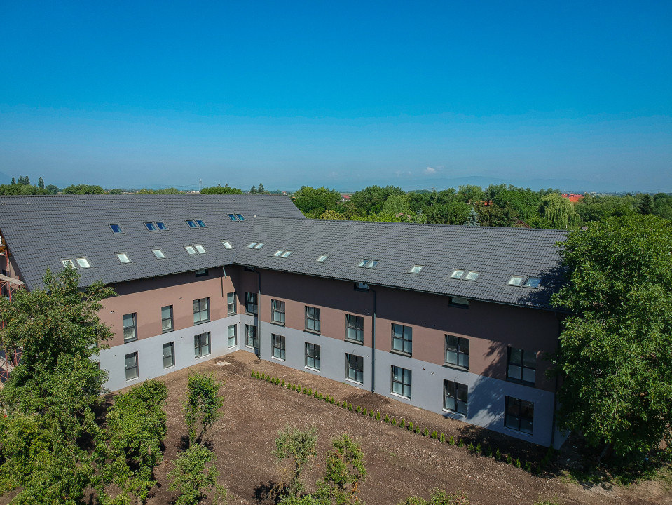 Apartament 3 camere bloc nou, Stupini