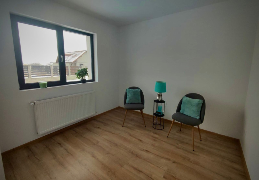 Vila Brasov, Cristian, singur in curte, intabulata, toate utilitatile