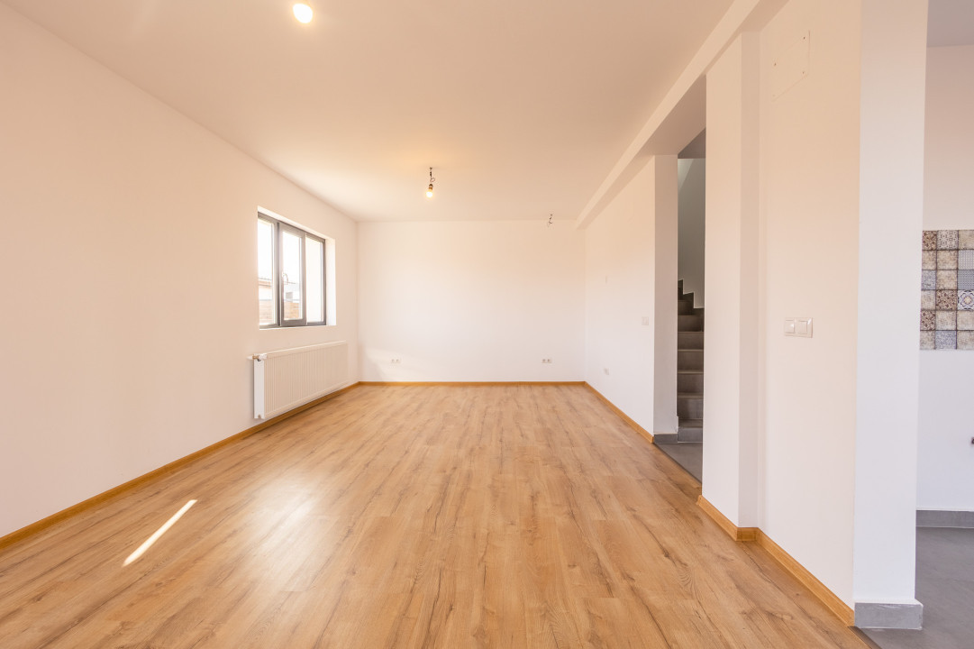 Vila Brasov, Cristian, singur in curte, intabulata, toate utilitatile