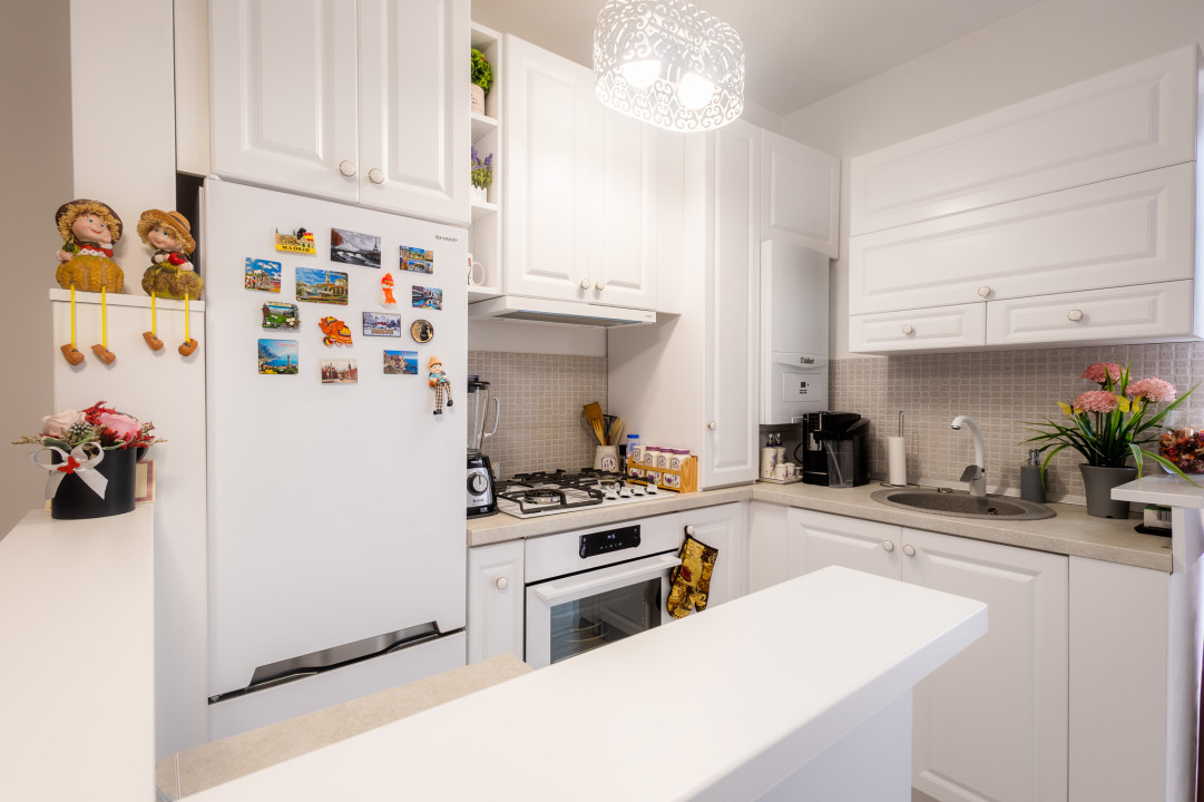 Studio cochet zona Coresi