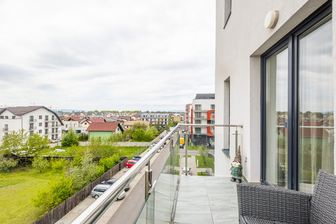 Studio cochet zona Coresi