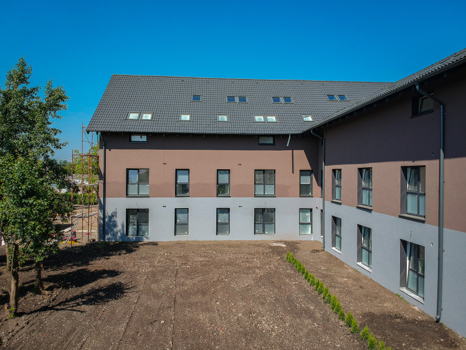 Apartament 2 camere/studio, bloc nou,  Stupini