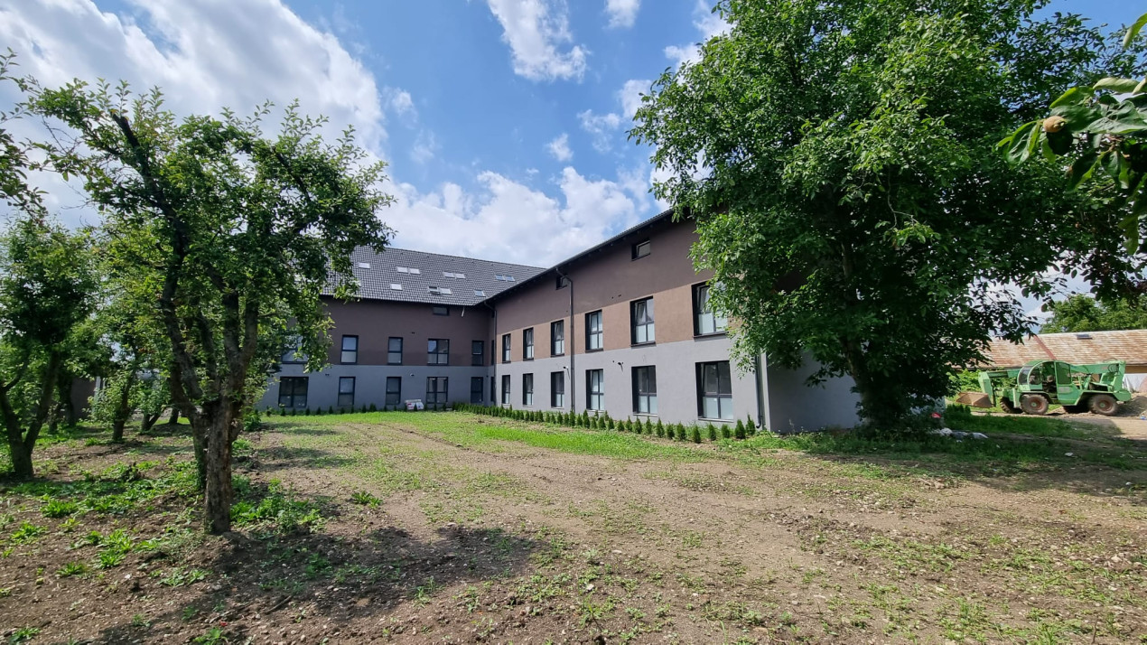 Apartament 2 camere/studio, bloc nou,  Stupini