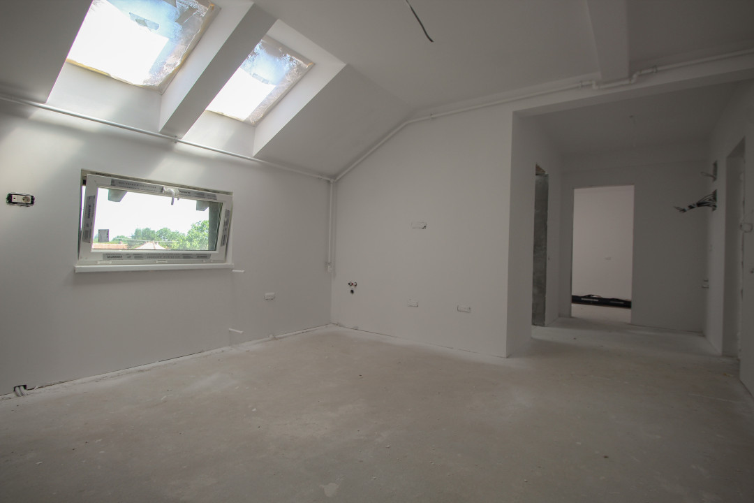 Apartament 2 camere/studio, bloc nou,  Stupini